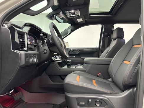 New 2026 GMC Sierra 1500 AT4 w/ AT4 Premium Package AWD/4WD image 18