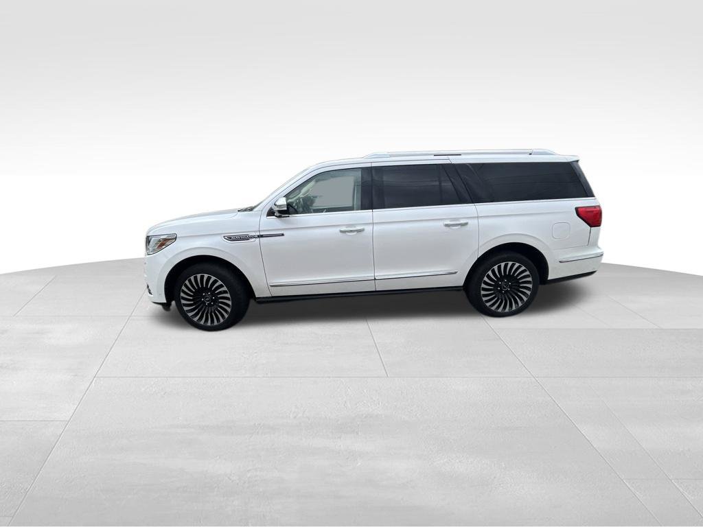 Used 2019 Lincoln Navigator L Black Label AWD/4WD image 2