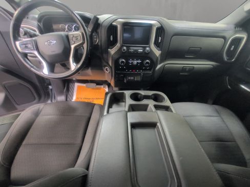 Used 2021 Chevrolet Silverado 1500 RST image 10