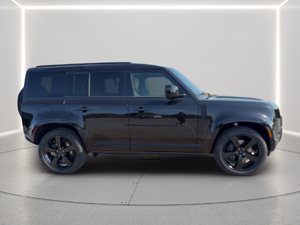 New 2026 Land Rover Defender 110 X-Dynamic SE AWD/4WD image 4