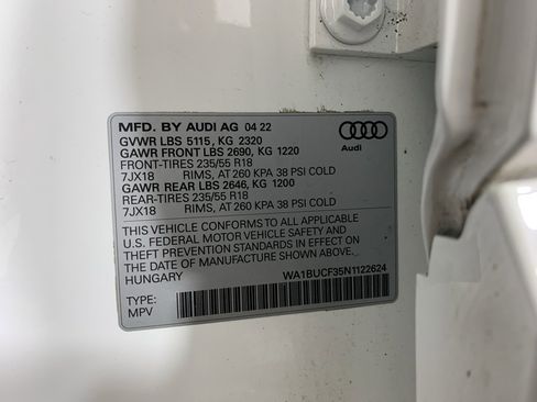 Used 2022 Audi Q3 2.0T Premium Plus image 12