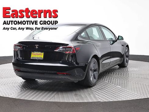 Used 2023 Tesla Model 3 Standard Range RWD image 5