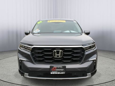 Used 2024 Honda Pilot EX-L image 3