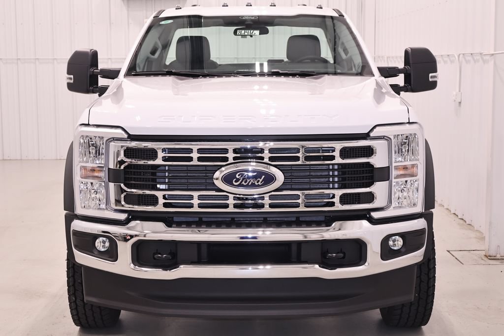 New 2026 Ford F600 4x4 Regular Cab Super Duty w/ XL Chrome Package image 4