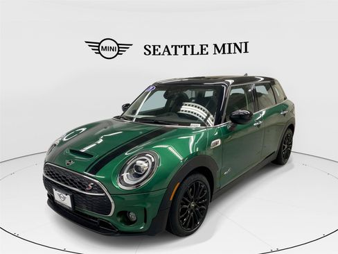 Used 2020 MINI Cooper Clubman S image 1