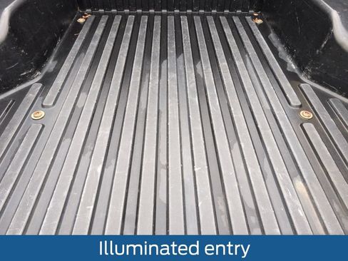 Used 2020 Toyota Tacoma SR5 image 36