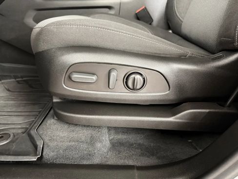 Used 2023 Chevrolet Traverse LT w/ LPO, Floor Liner Package AWD/4WD image 13
