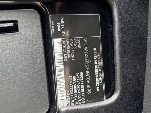 Used 2021 Mercedes-Benz Sprinter 3500 image 32