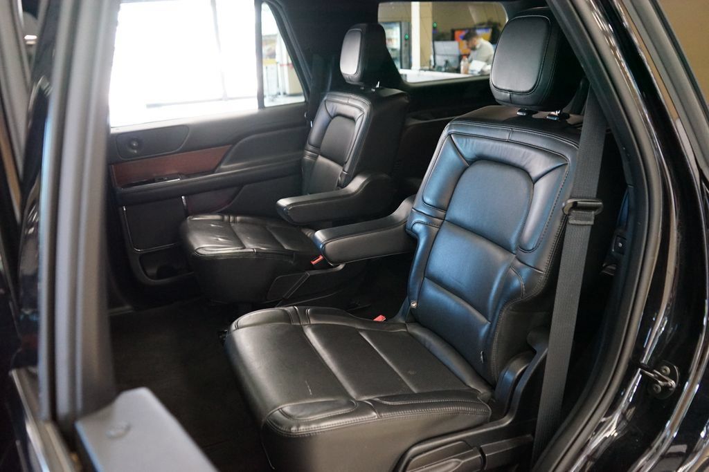 Used 2021 Lincoln Navigator Reserve AWD/4WD image 51