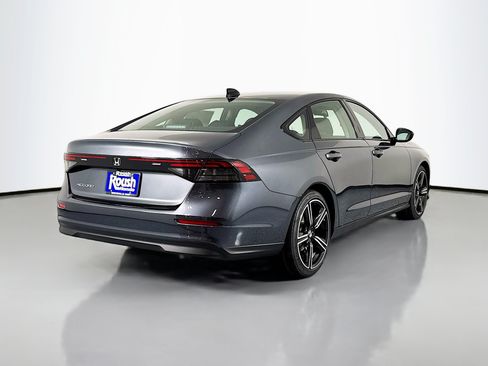 New 2026 Honda Accord SE image 5