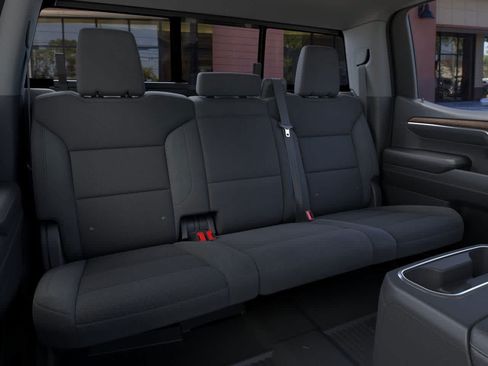 Used 2026 Chevrolet Silverado 1500 LT Trail Boss w/ Convenience Package II AWD/4WD image 34