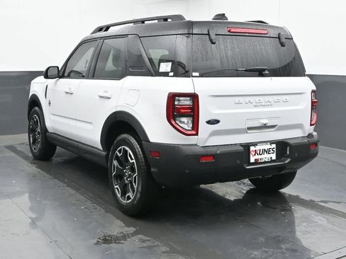 New 2025 Ford Bronco Sport Outer Banks image 8