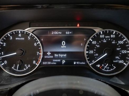 Used 2022 Nissan Pathfinder SV w/ SV Premium Package FWD image 14