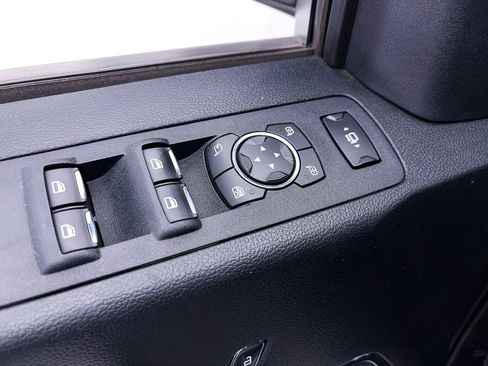 Used 2019 Ford F250 Lariat w/ FX4 Off-Road Package AWD/4WD image 14