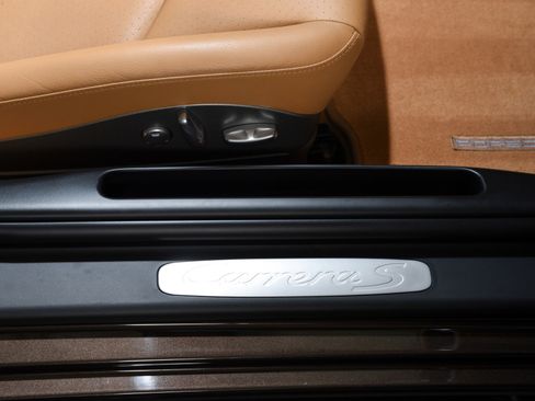 Used 2008 Porsche 911 Carrera S RWD image 31