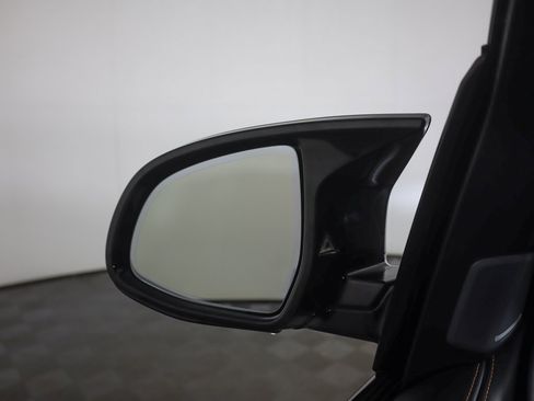 Used 2017 BMW X5 M image 40