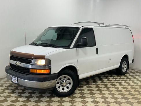 Used 2013 Chevrolet Express 1500 image 1