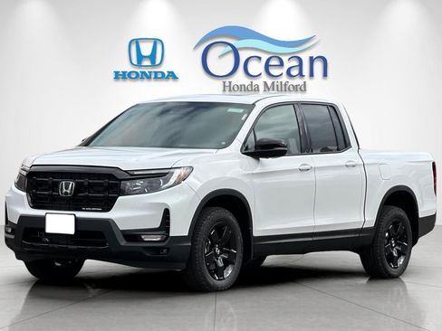 New 2026 Honda Ridgeline Black Edition image 1