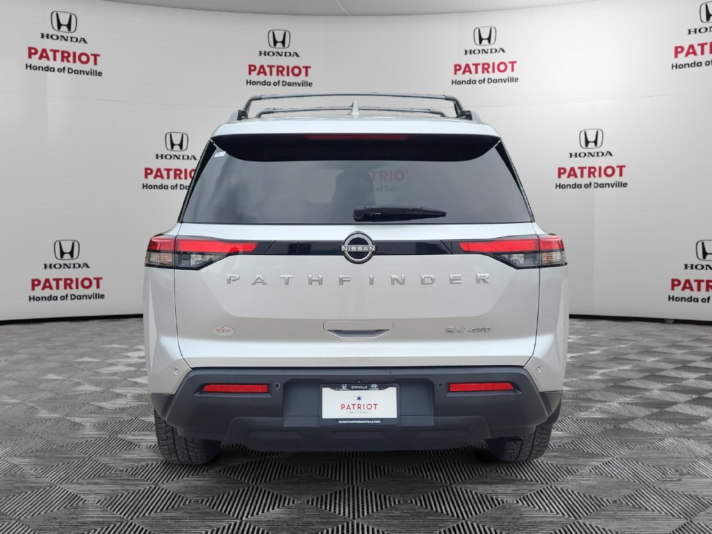 Used 2024 Nissan Pathfinder SV AWD/4WD image 4