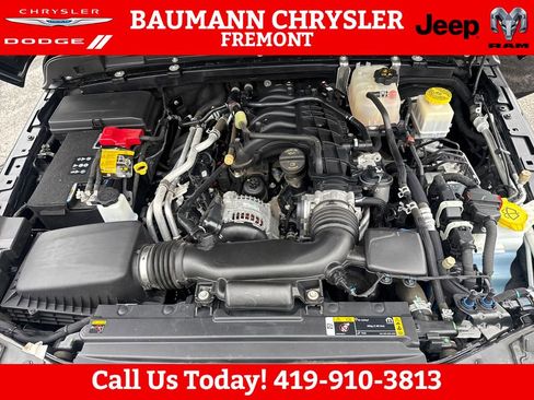 Used 2022 Jeep Gladiator Sport AWD/4WD image 30