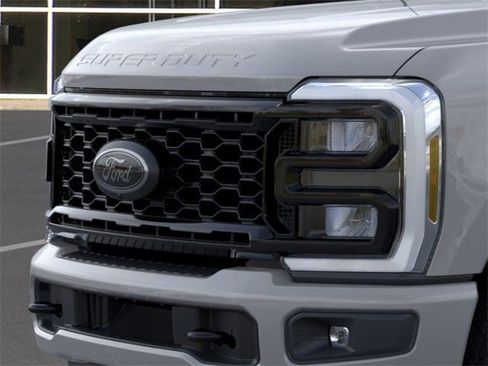 New 2026 Ford F350 XLT w/ XLT Premium Package image 39