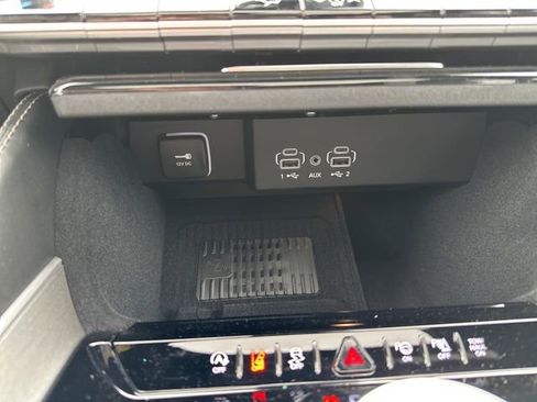 New 2026 Jeep Grand Wagoneer L 4WD image 36