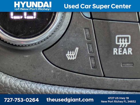 Used 2022 Chevrolet Equinox LT image 31