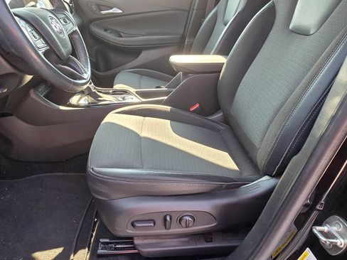 Used 2022 Buick Encore GX Select FWD image 10