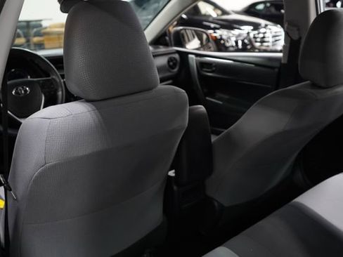 Used 2018 Toyota Corolla L FWD image 21