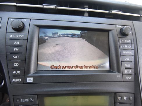 Used 2011 Toyota Prius Four w/ Solar Roof Pkg FWD image 8