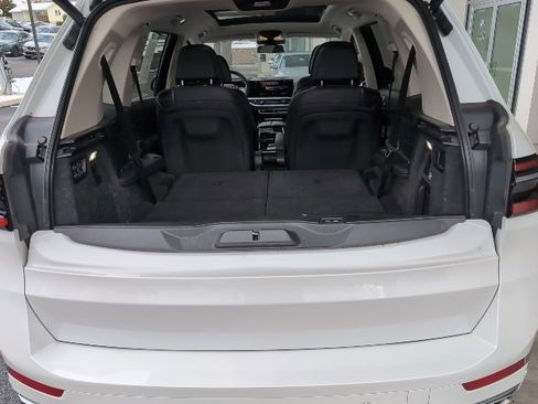 Used 2023 BMW X7 xDrive40i image 28