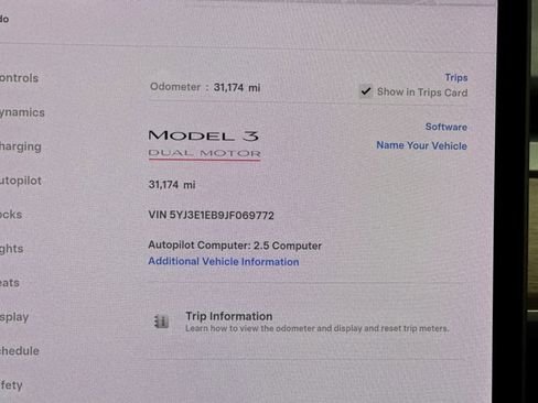 Used 2018 Tesla Model 3 Performance image 31