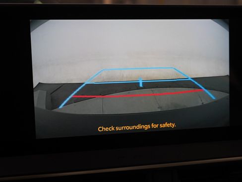 Used 2025 Toyota Prius Limited image 28