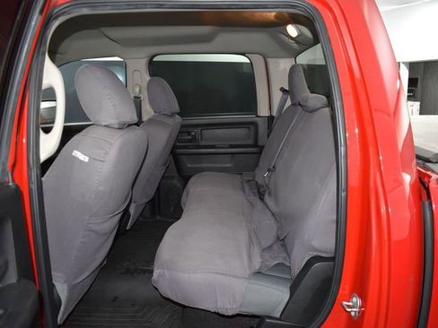 Used 2018 RAM 1500 Express w/ Express Value Package image 30