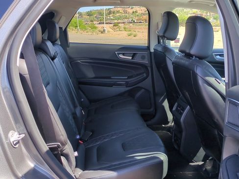 Used 2024 Ford Edge Titanium w/ Equipment Group 301A image 34