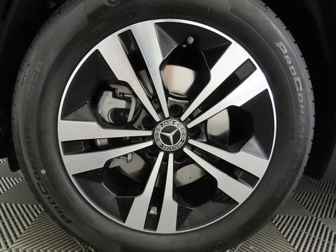 Certified 2025 Mercedes-Benz GLA 250 GLA 250 image 30