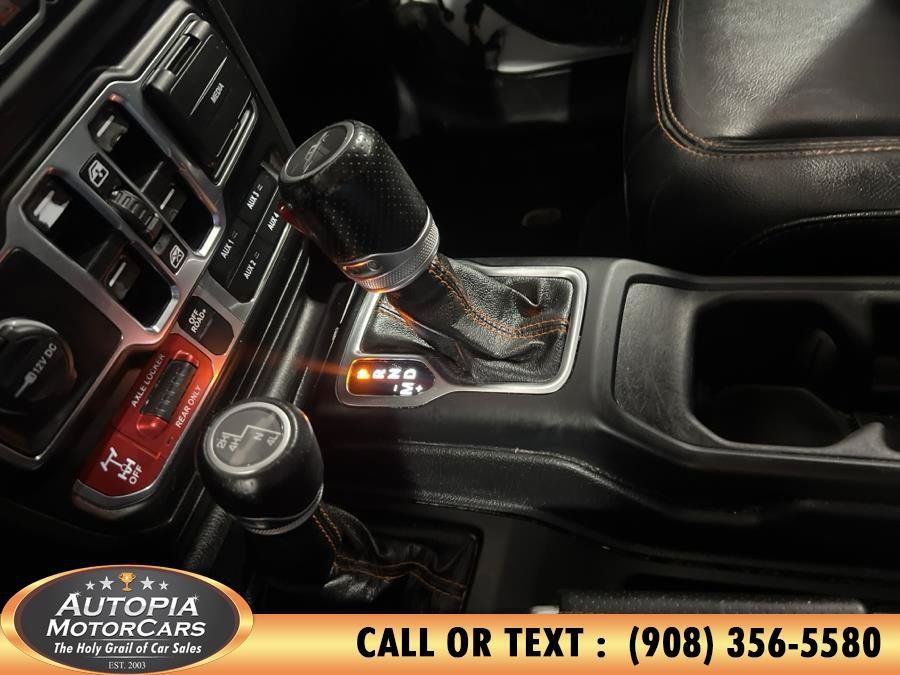Used 2020 Jeep Gladiator Mojave AWD/4WD image 25