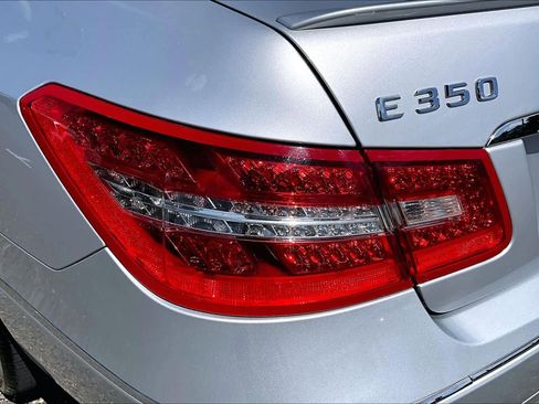 Used 2012 Mercedes-Benz E 350 Cabriolet image 28