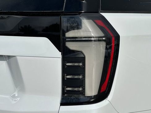 New 2026 Chevrolet Tahoe Premier image 36