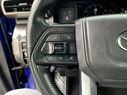 Certified 2025 Toyota Tacoma SR5 image 22