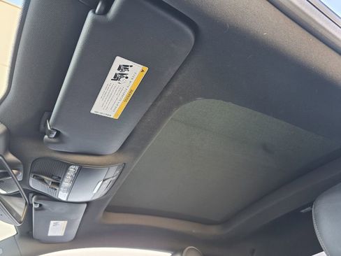 Used 2017 Mercedes-Benz C 63 AMG S image 24