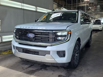 Used 2025 Ford Expedition Platinum