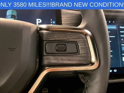 Used 2023 Rivian R1S Adventure AWD/4WD image 18