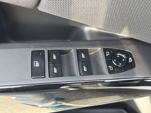 New 2026 BMW X3 xDrive30 w/ Premium Package image 16