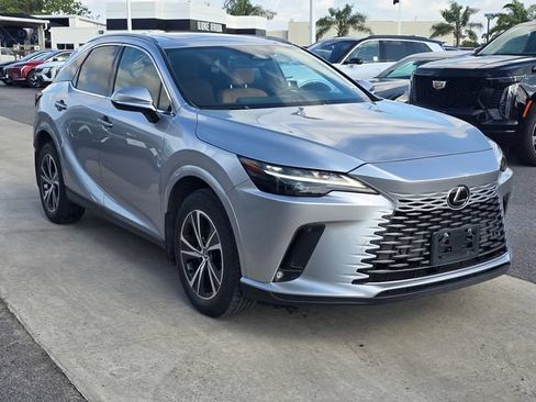 Used 2023 Lexus RX 350 Premium w/ Accessory Package FWD image 3