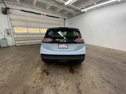 Used 2023 Chevrolet Bolt LT image 5