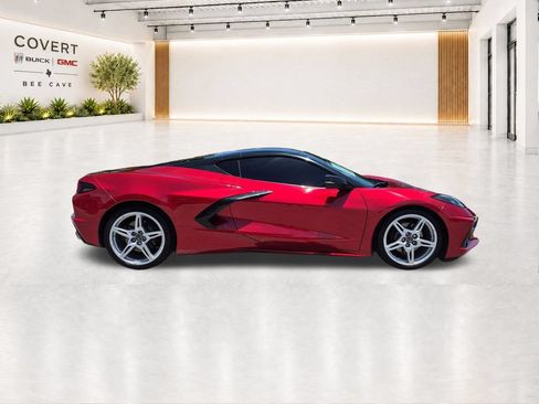 Certified 2025 Chevrolet Corvette Stingray Coupe w/ 1LT RWD image 13