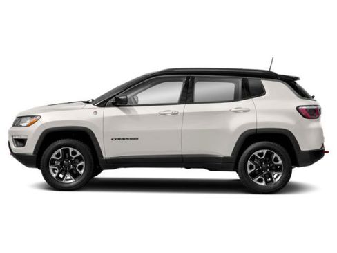 Used 2020 Jeep Compass Trailhawk w/ Cold Weather Group AWD/4WD image 3