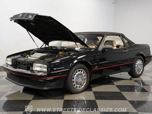 Used 1993 Cadillac Allante FWD image 32