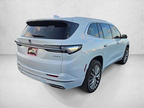 New 2026 Buick Enclave Avenir w/ Super Cruise Package image 2